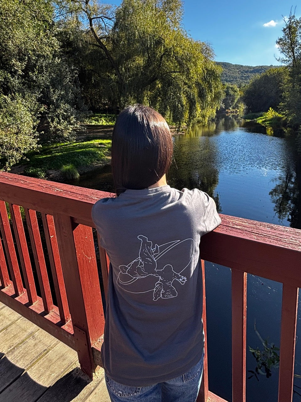 T-shirt gris métal
